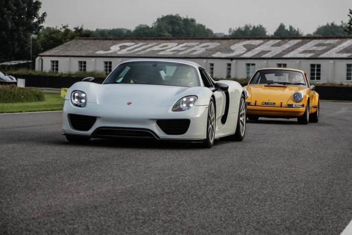 Goodwood Breakfast Club 2016 Full Throttle Porsche 918 Spyder