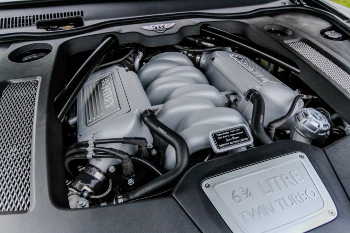 Bentley Mulsanne Engine