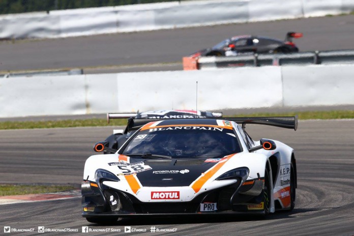 #58 Garage 59 McLaren 650S GT3, Bell and Parente