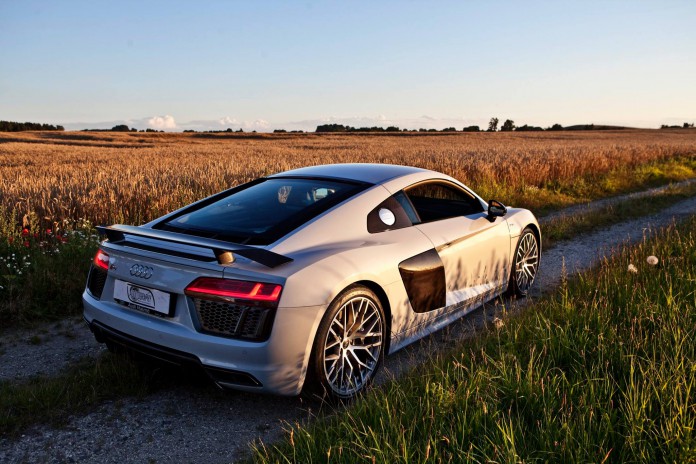 Suzuka Grey Metallic Audi R8 V10 Plus (3)