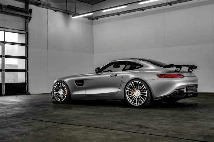 Luethen Motorsport Mercedes-AMG GT (7)