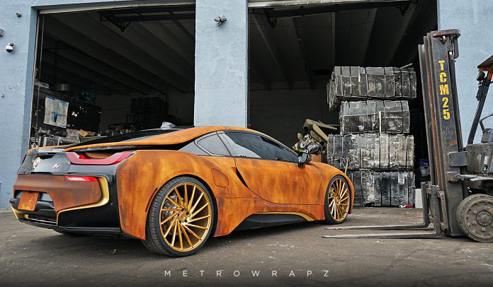 Rust BMW i8 (3)