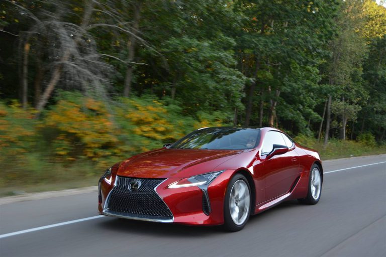 Lexus lc500 черный матовый