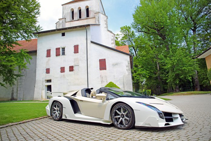 Lamborghini Veneno Roadster 