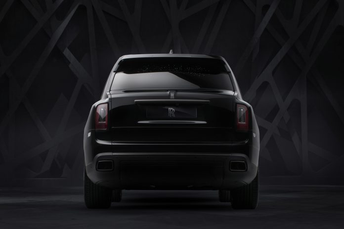 Rolls-Royce Cullinan Black Badge Rear